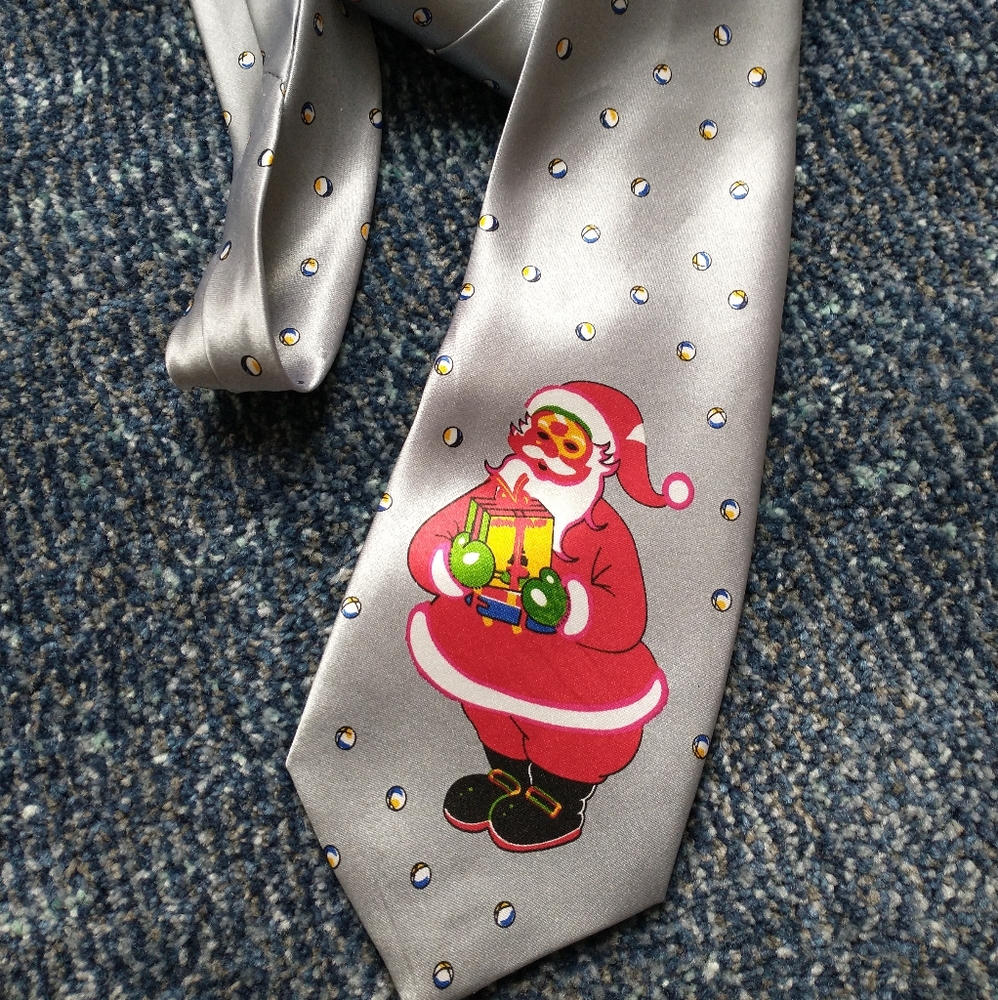Santa Tie